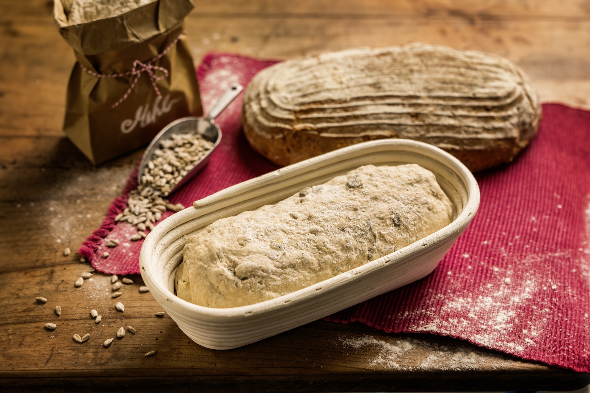 bildstadt – Editorial Foodfotografie – Brotzeit – Rohes Brot