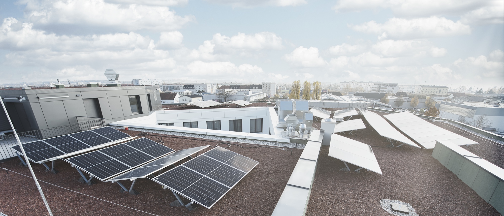 bildstadt Architekturfotografie – Greenfinance – Dach mit Solaranlage