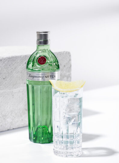 bildstadt Foodfotografie – Kenny Klein Cocktails – grüne Flasche mit Glass